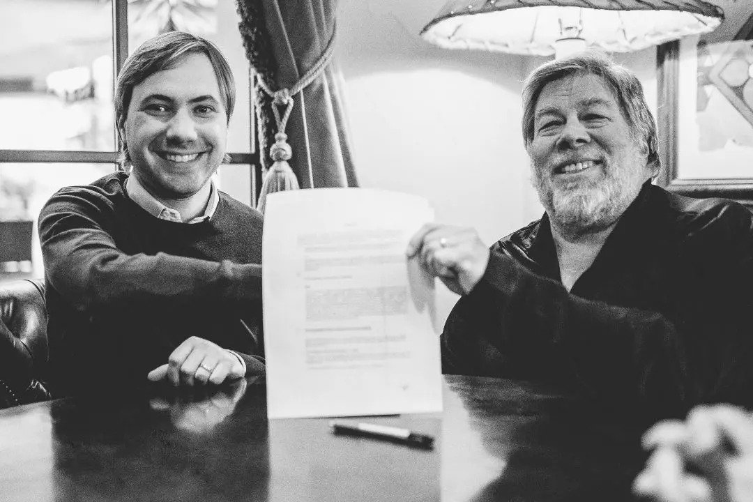 Efforce Whitepaper con Steve Wozniak