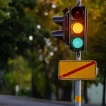 semaforo verde giallo